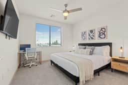 2BR Desert Getaway | Pool, King Beds, Hot Tub, Gym