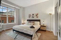Luxe 1BR DT Elmhurst | Pool, Gym, Garage, King Bed