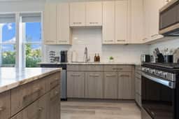 Luxury Suburbs 2BR | Pickleball, Pool, Gym, Sauna