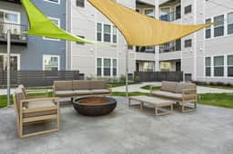 Naperville Getaway | 1BR w/ Pool, Gym & More!