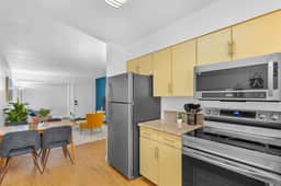 Stylish 2BR: King Beds, Pool | Near ASU & DT Tempe