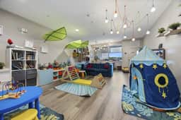 Stylish 2BR Haven | Pool, Free Parking, Gym