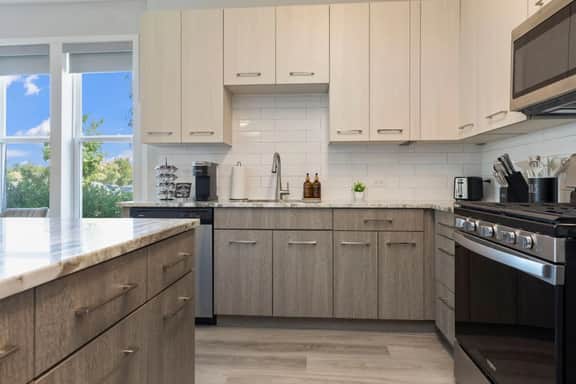 Luxury Suburbs 2BR | Pickleball, Pool, Gym, Sauna