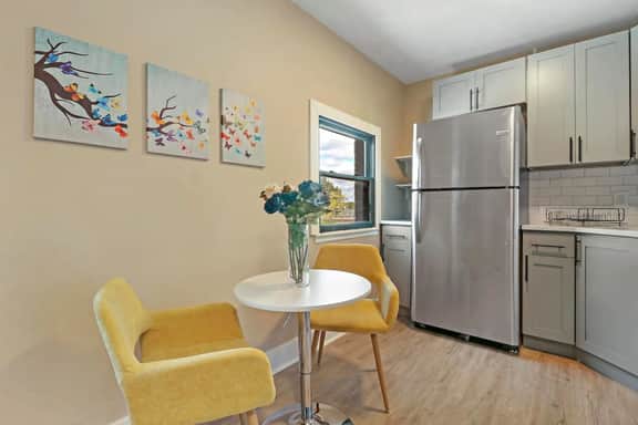 Stylish Studio | A+ Location, Parking, Laundry