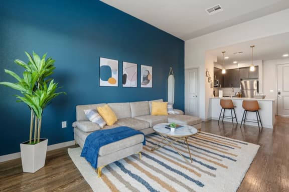 1BR Tempe Haven | King Bed, Pool, Hot Tub, Gym