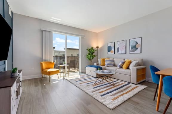 Stylish 2BR | Pool, Pickleball, Gym, Playroom!