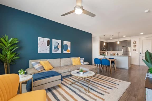 Tempe 2BR Escape | Pool, King Beds, Hot Tub, Gym